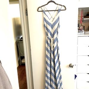 LOFT Beach- Linen/Cotton Maxi dress- Size 6